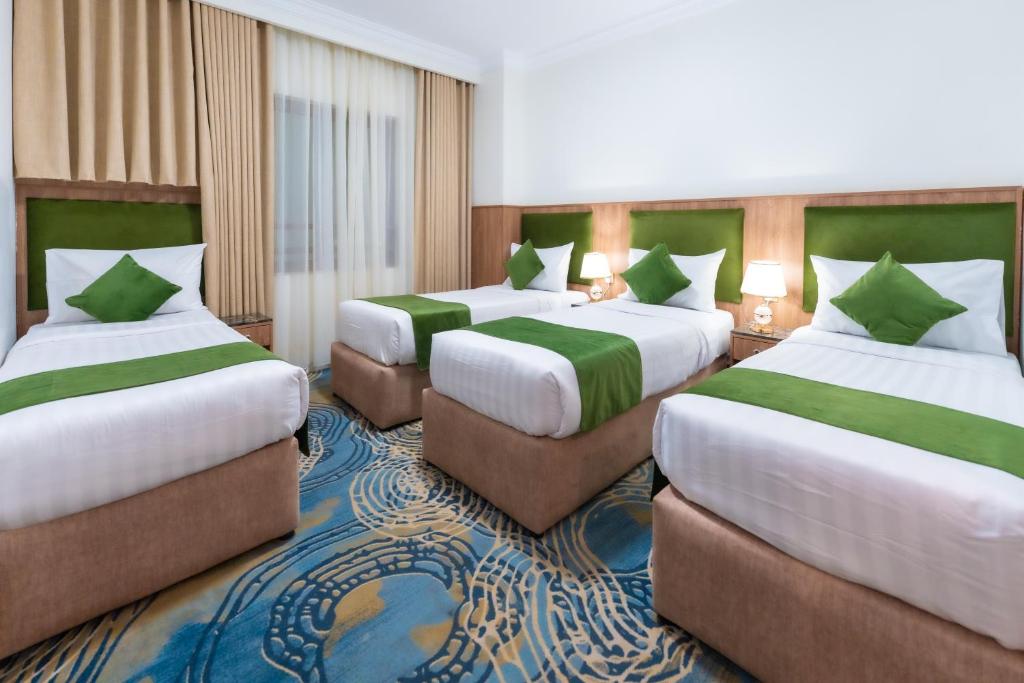 Thumbnail Hayah Plaza Hotell